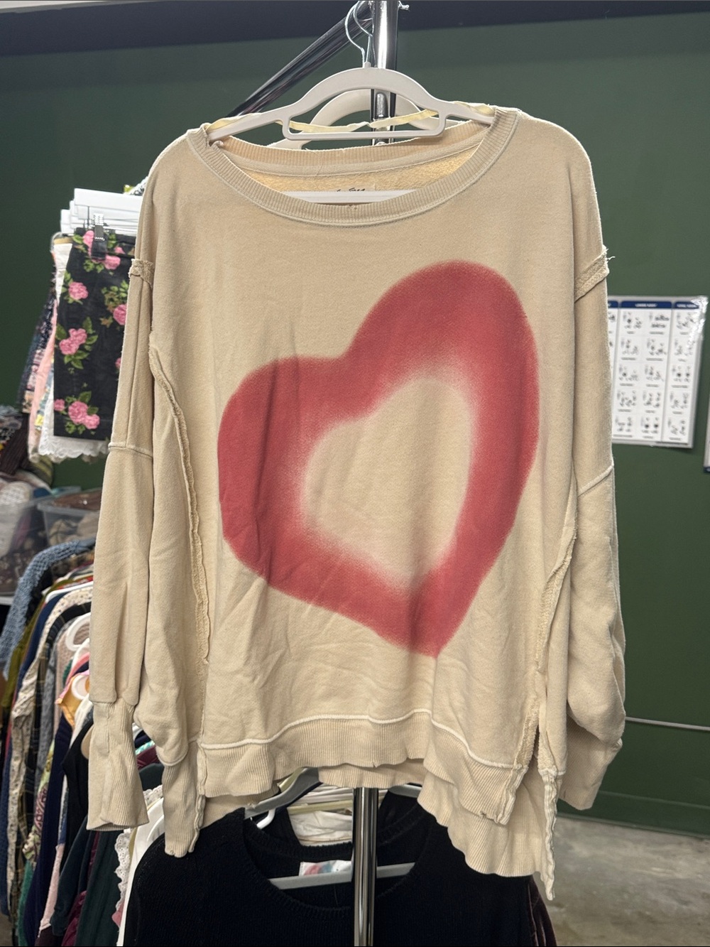 We the Free Red Heart Graphic Camden - Picture 2 of 5